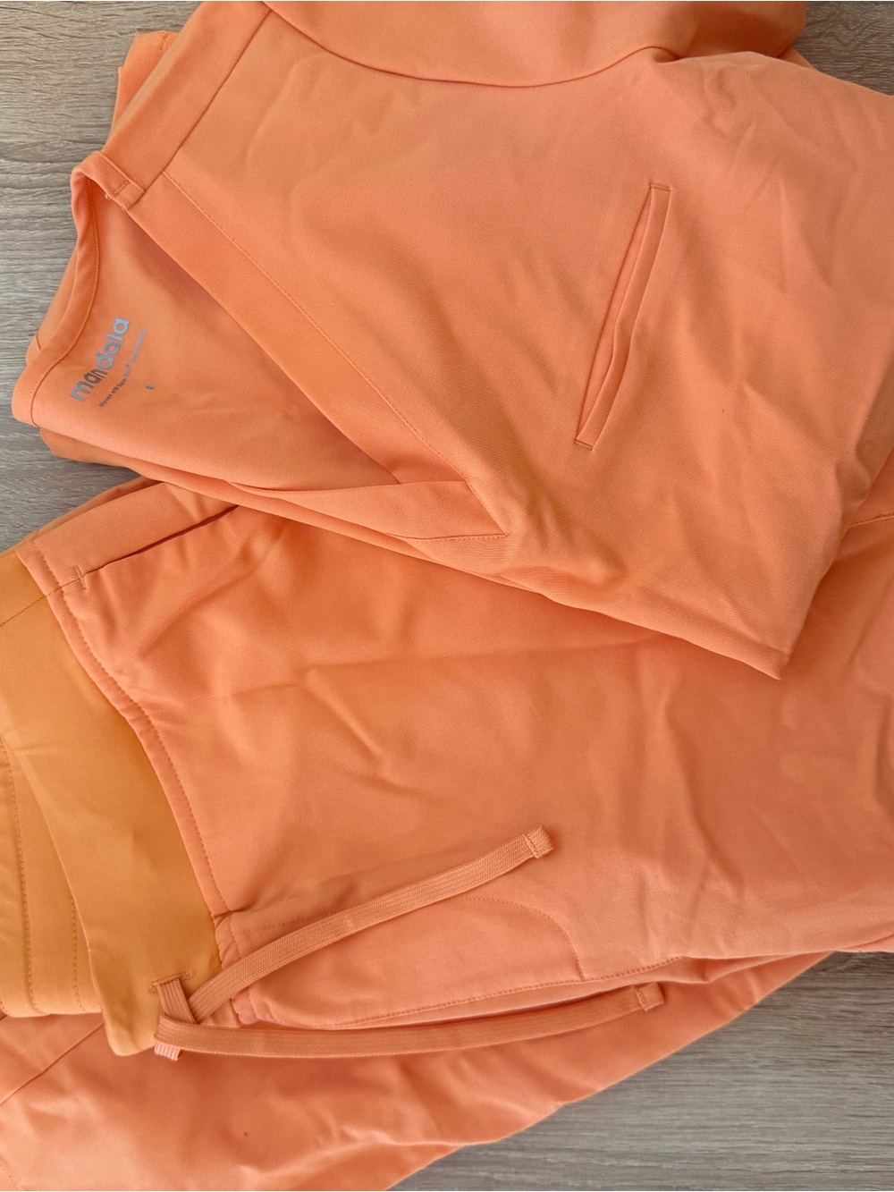 Patagonia Women's Orange Sweatshirt and Jogger Set